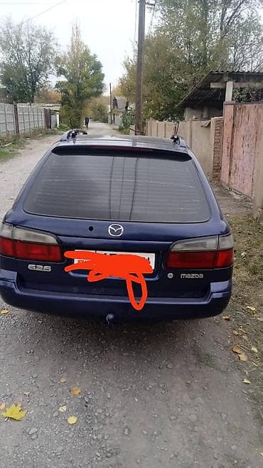 space runer: Mazda 626: 1998 г., 1.8 л, Механика, Газ, Универсал — 2