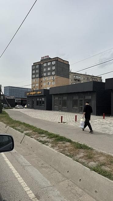 4 bedroom: Аренда офисов, 35 м², В жилом комплексе, С отдельным входом — 9