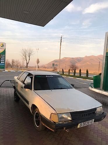 Audi 100: 1988 г. — 6