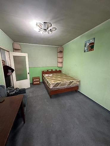 500: 2 комнаты, 36 м², Индивидуалка, 5 этаж, Старый ремонт — 3