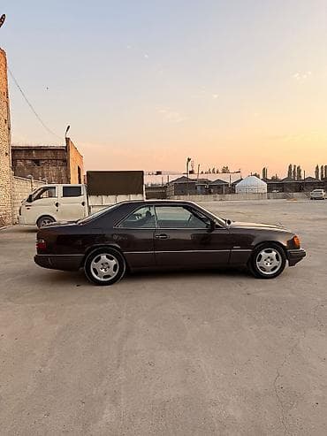зеркало 221: Mercedes-Benz E-Class: 1990 г., Бензин, Купе — 7