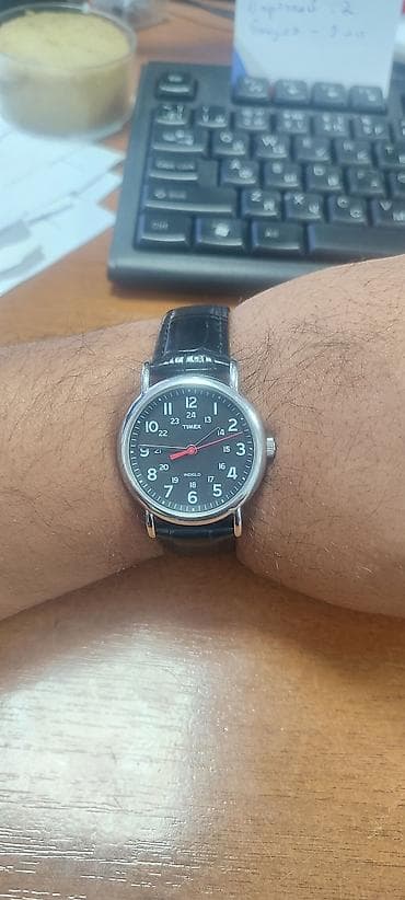 Наручные часы Timex с подсветкой INDIGLO - Классический круглый