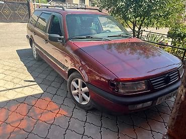 Volkswagen Passat Variant: 1994 г., 2 л, Механика, Бензин, Универсал