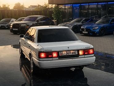 Продажа авто: Toyota Camry: 1987 г., Механика, Бензин, Седан — 6