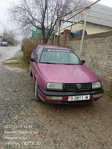 r kiper: Volkswagen Vento: 1992 г., 2 л, Механика, Бензин — 8