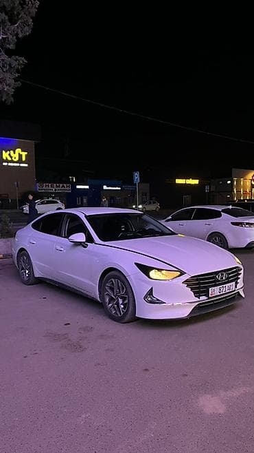 хендай траджет: Hyundai Sonata: 2020 г., 2 л, Автомат, Бензин, Фастбек — 3