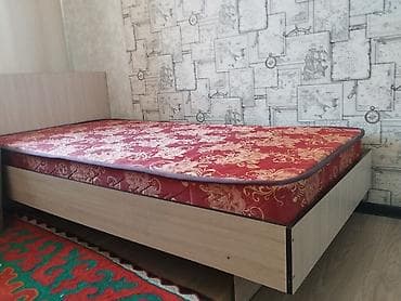 small table: Односпальная кровать с матрасом - Размер спального места — 2