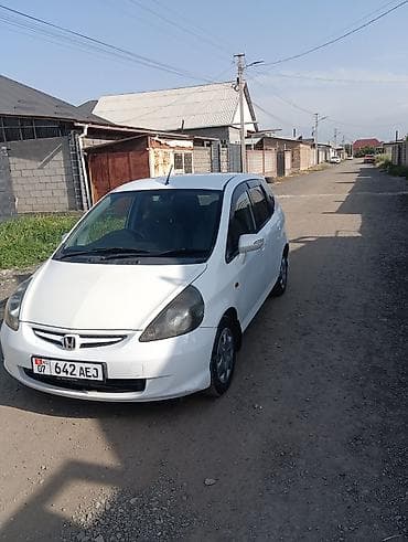 фе: Honda Fit: 2002 г., 1.3 л, Вариатор, Бензин, Хэтчбэк — 1