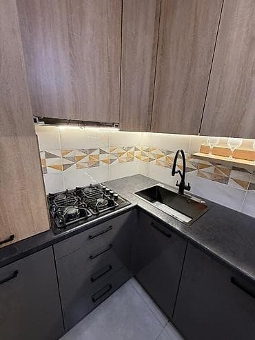 Квартиры: 1 комната, 38 м², 105 серия, 5 этаж, Евроремонт — 5