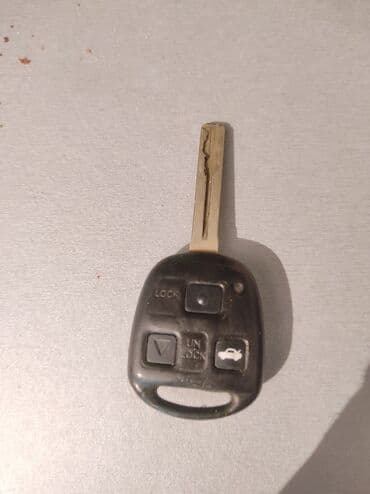 Ключ Lexus Б/у