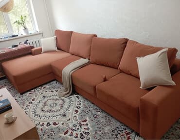 кухонный диван уголок: Бурчу бар диван, Жастыктар менен, Үч кишилик — 1