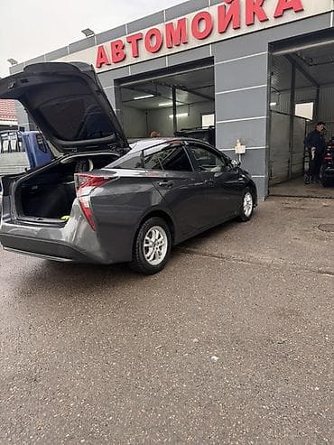 приус 2018: Toyota Prius: 2018 г., Гибрид, Лифтбек — 6