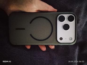 часы apple watch 7: IPhone 17 Pro, Б/у, Серебристый, Зарядное устройство, Защитное стекло, Чехол, 99 % — 2