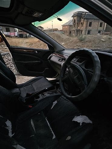 Продажа авто: Honda Accord: 2001 г., 1.8 л, Автомат, Бензин, Хэтчбэк — 3