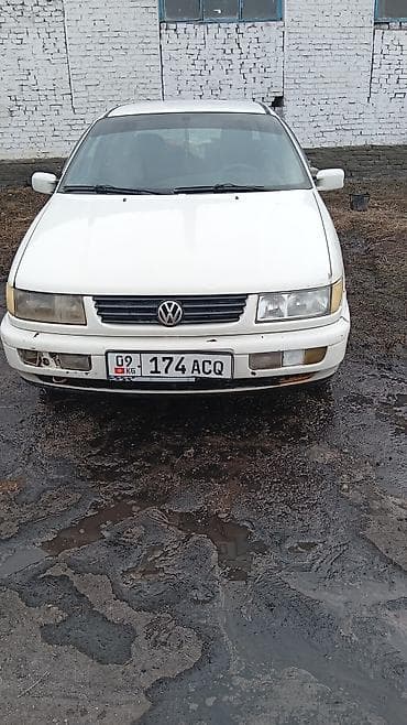 Volkswagen Passat: 1996 г., Седан
