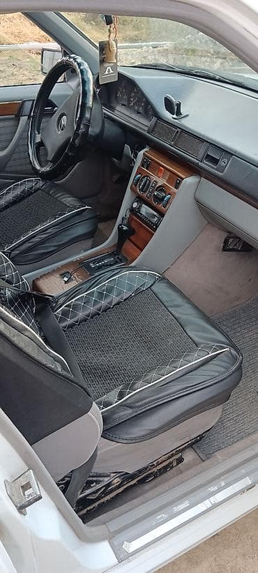 машина мерс с: Mercedes-Benz W124: 1988 г., 2.3 л, Автомат, Бензин, Седан — 4