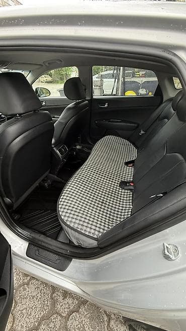 step 2: Kia K5: 2020 г., 2 л, Автомат, Газ, Седан — 5