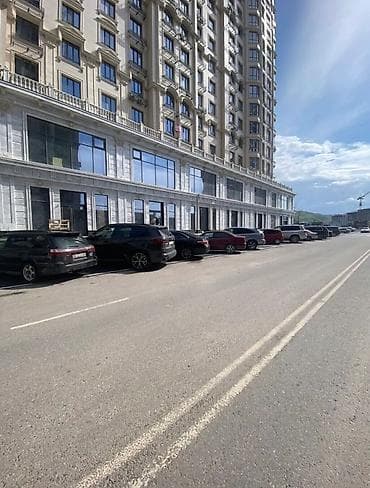 Недвижимость: Сдается помещение 190м2 в южных мкр (Асанбай) в ЖК Белгравия . По — 1