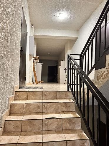 Квартиры: 2 комнаты, 43 м², Индивидуалка, Кара-Жыгач ж/м Индивидуалка, 5 этаж, Свежий ремонт — 2