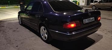 салон на мерс: Mercedes-Benz E-Class: 2002 г., 2 л, Автомат, Бензин, Седан — 3