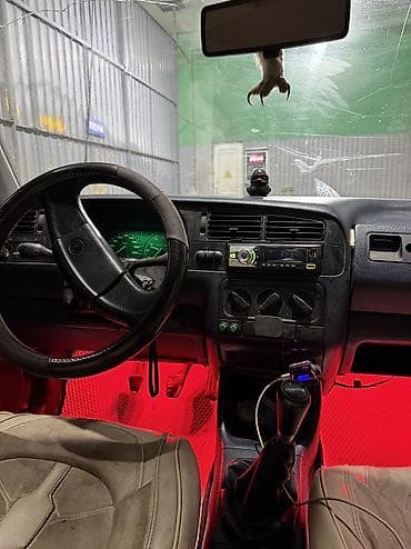 genesis coupe: Volkswagen Golf: 1992 г., 1.8 л, Механика, Бензин, Купе — 5