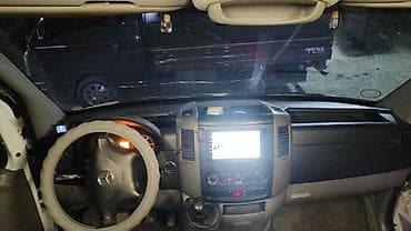 Унаа сатуу: Mercedes-Benz Спринтер: 2007 г., 2.2 л, Кол менен иштөөчү, Дизель, Van — 4