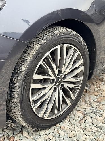 golf venta: Kia K7: 2019 г., 3 л, Типтроник, Газ, Седан — 7