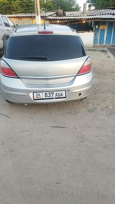 рул: Vauxhall Astra: 2005 г., Бензин, Хетчбек — 1