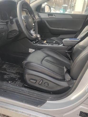 san: Hyundai Sonata: 2019 г., 2 л, Автомат, Газ, Седан — 8