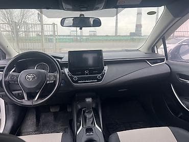 corolla: Toyota Corolla: 2021 г., 1.8 л, Вариатор, Гибрид, Седан — 6