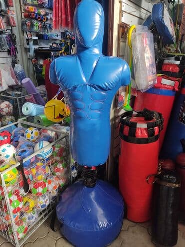 домашняя груша для бокса: Груша стоячая 
Высота 1.7м - 2.20 м 

Лучшее качество — 1