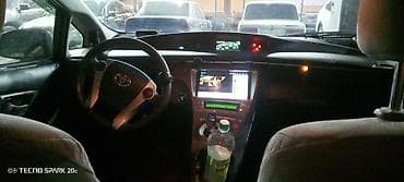 прадо 2010: Toyota Prius: 2012 г., Вариатор, Гибрид, Лифтбек — 3