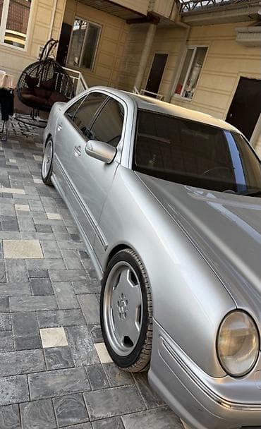Кычкылтек концентратору: Продаю mercedes Е 5.5 AMG обвес оригинал состояние идеальной объём — 3