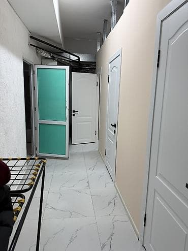 Коммерческая недвижимость: Аренда офисов, 10 м², В торговом центре — 2