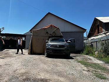 Спорт и отдых: Палатка на крышу автомобиля с выносной комнатой/тамбуром - Формат — 8