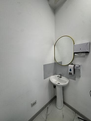 Сдается на субаренду 1й и 2ой этажи в современном медицинском центре — 4