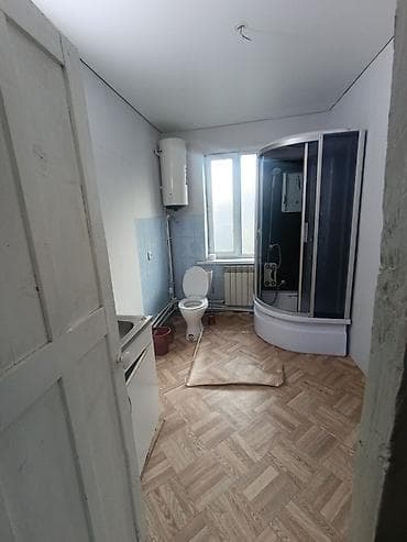 flat osh: 3 комнаты, Собственник, Без подселения, С мебелью частично — 1