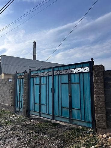 Кыймылсыз мүлк: ❗️СРОЧНО Продается дом 🏠 В БЫСТРО-РАЗВИВАЮЩИМ РАЙОНЕ (есть отличное — 3
