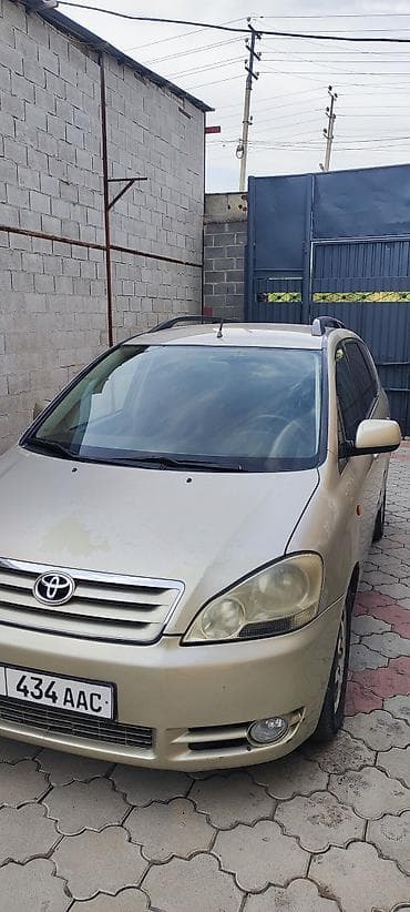 full construction: Toyota Avensis Verso: 2003 г., 0.2 л, Механика, Дизель, Минивэн — 2