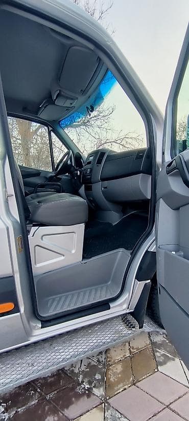 ленд круизер 100: Mercedes-Benz Спринтер: 2014 г., 2.2 л, Типтроник, Дизель, Бус — 10