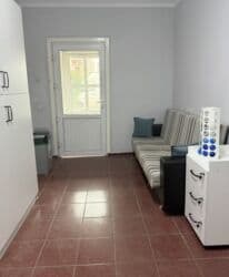 продаю дом стрельникова: Сдаю Кабинет Для стоматолога, 14 м², С оборудованием — 7