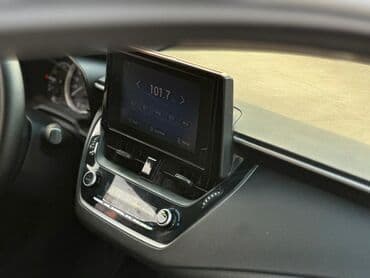 купить бу двигатель на мотоцикл: Toyota Corolla: 2021 г., 1.8 л, Вариатор, Гибрид, Седан — 12