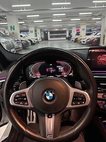 BMW 5 series: 2022 г., Седан — 7