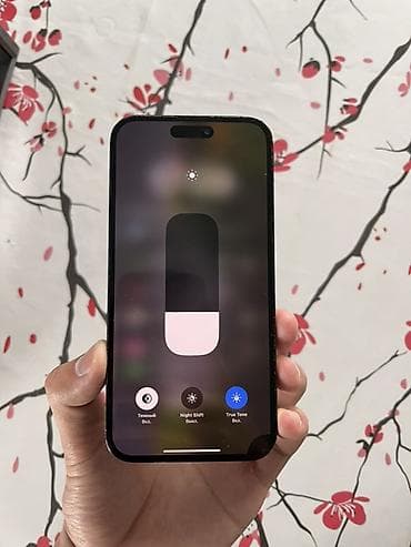 poco s3: IPhone 14 Pro, 256 ГБ, 79 % — 3