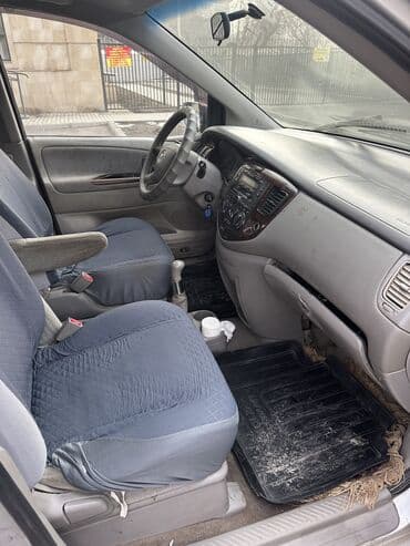 Транспорт: Mazda MPV: 2000 г., 2 л, Механика, Бензин, Вэн/Минивэн — 8