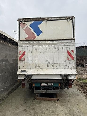 бампер спринтер сд: Легкий грузовик, Mercedes-Benz, Стандарт — 3