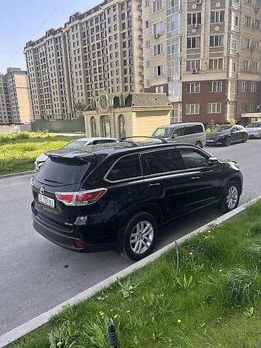 Транспорт: Toyota Highlander: 2015 г., 3.5 л, Автомат, Бензин, Кроссовер — 7
