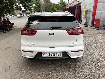 oc.lg: Kia Niro: 2017 г., 1.6 л, Гибрид, Кроссовер — 8