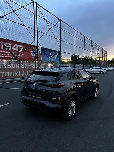 Hyundai Kona: 2020 г., Автомат, Кроссовер — 3