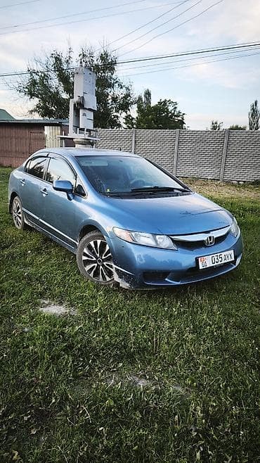 Honda Civic: 2011 г., 1.8 л, Автомат, Бензин, Седан